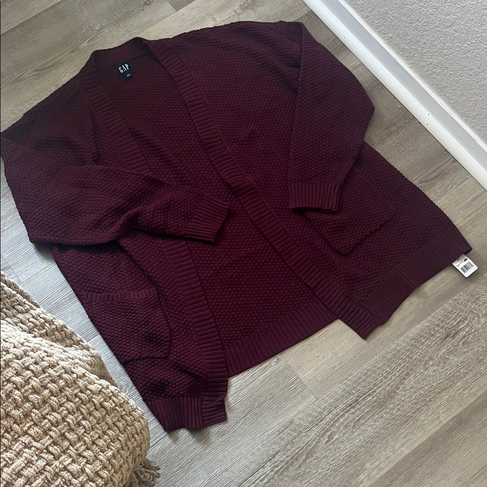 Gap cardigan new with tags